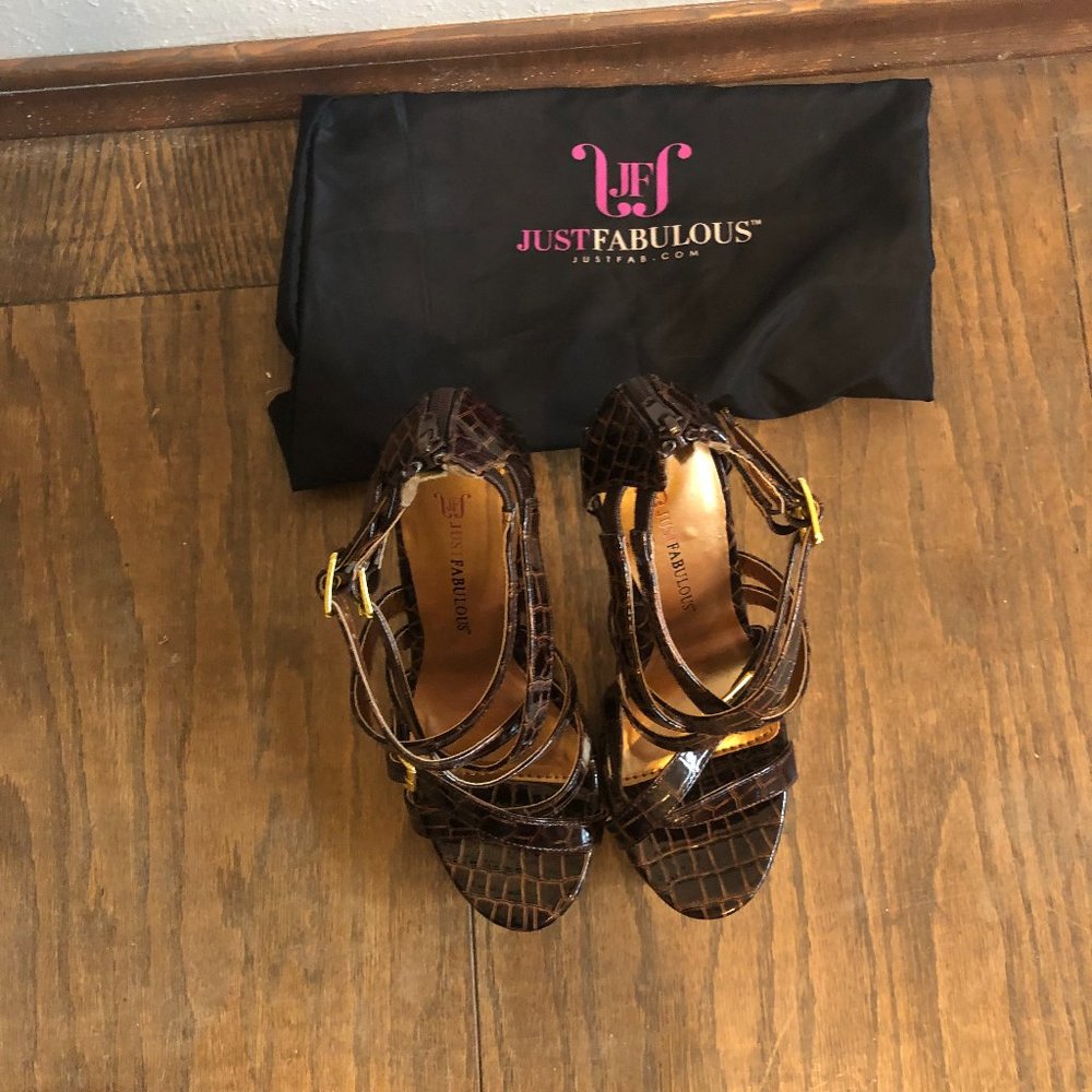 Shoes - Picture 2 of 4